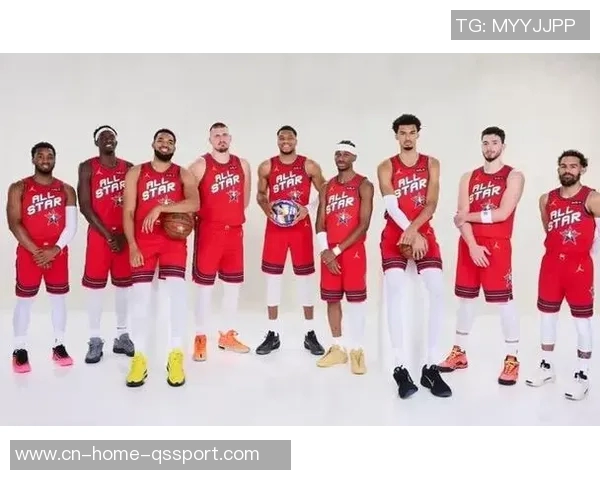 亚历山大表现出色35552成现役第四人比肩詹姆斯登东尼与字母哥