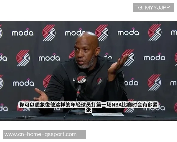 杨瀚森的活力与激情让比卢普斯赞不绝口的瞬间