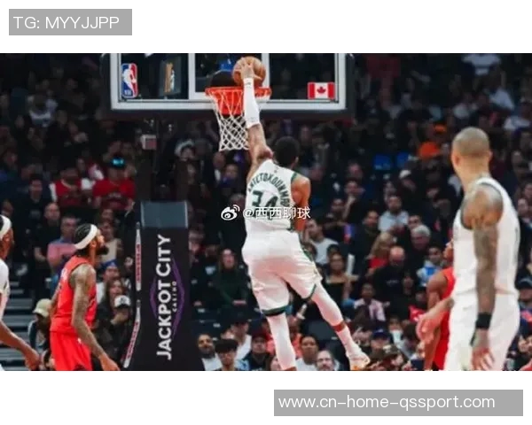 字母哥本赛季全面爆发得分助攻命中率均创生涯新高火力全开表现惊艳