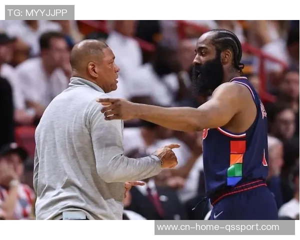 船记:哈登加盟雄鹿面临里弗斯挑战快船有意与森林狼达成交易 船记:哈登加盟雄鹿面临里弗斯挑战快船有意与森林狼达成交易